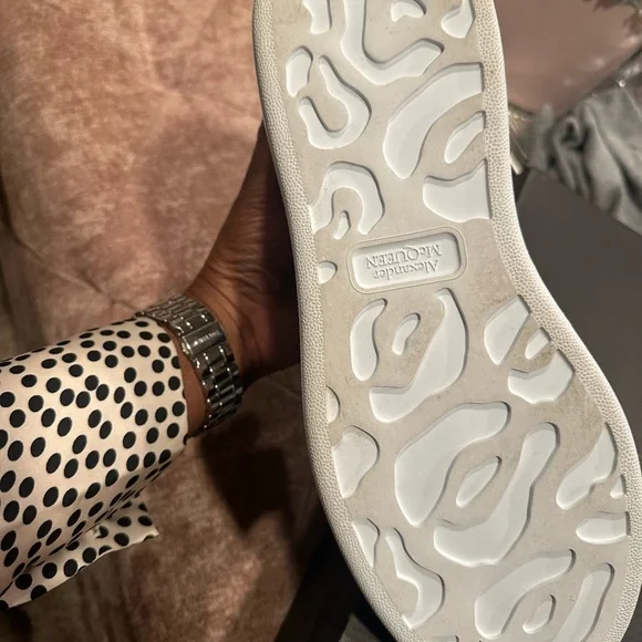 Shoes worn once- brought for my son and it’s too small
